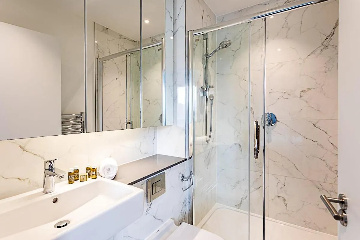 Stunning Surrey Quays Flat Apartment London United Kingdom