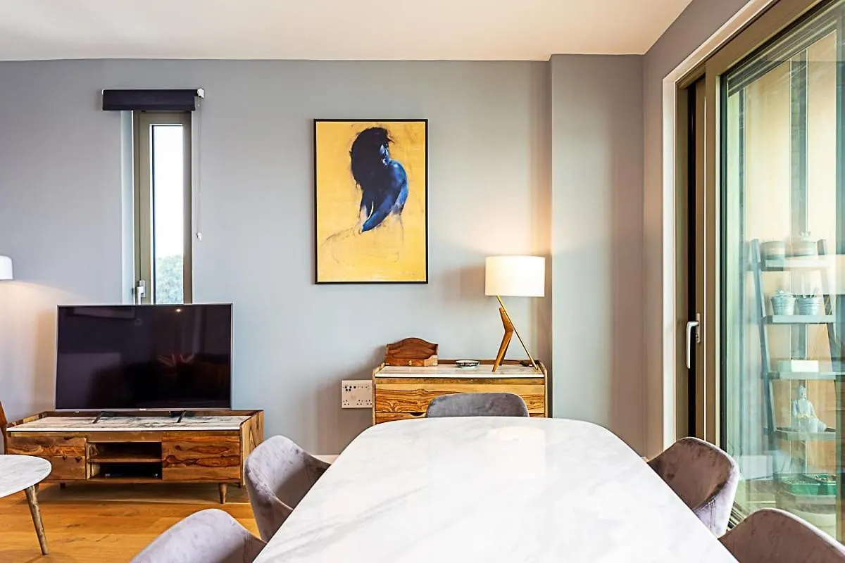 Stunning Surrey Quays Flat Apartment London United Kingdom